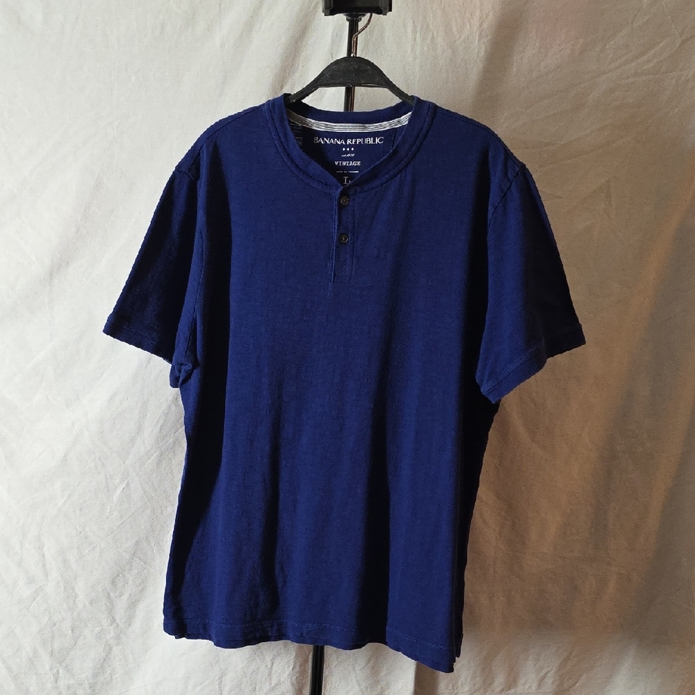 Banana Republic Blue Short Sleeve Polo Tee. Large. 100% Cotton. Men's